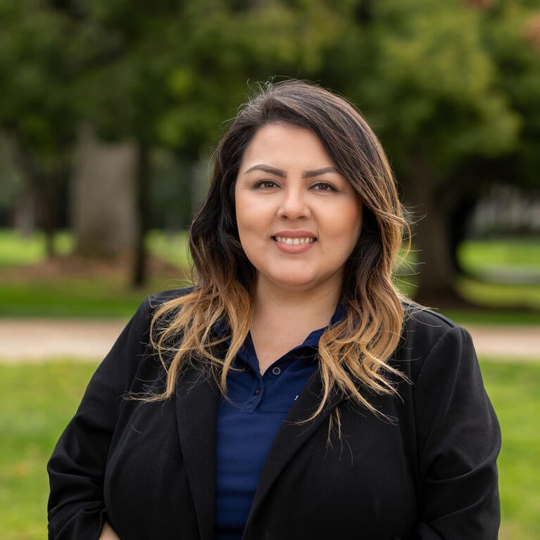 Deisy Vaca Headshot