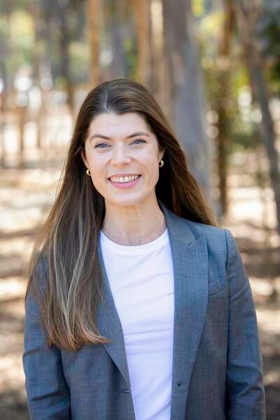 A headshot of Professor Jennifer Gaudette.