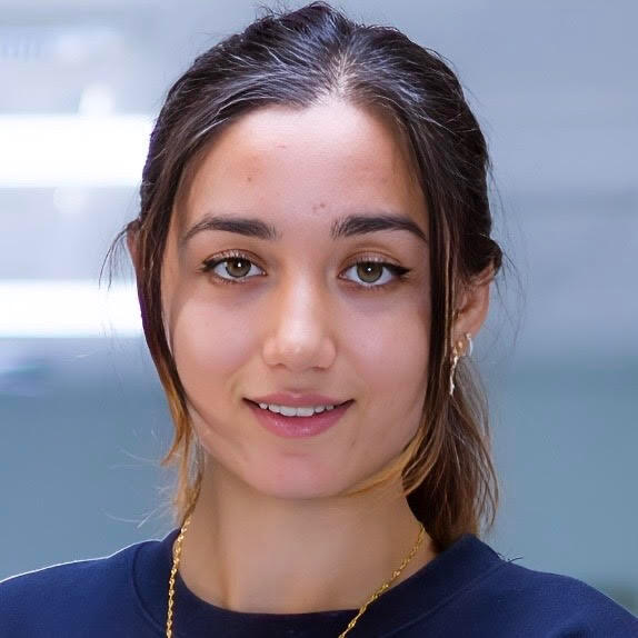 Headshot of Halle Misal