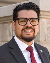 Headshot of Alfredo Barcenas